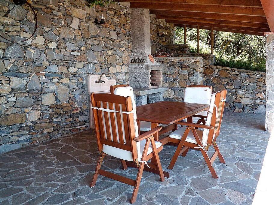 Nature&Sea Chalet كورنيجليا المظهر الخارجي الصورة